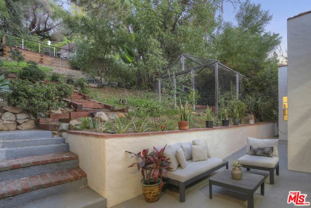 $1,475,000 | 2209 Valentine Street, Los Angeles, CA 90026