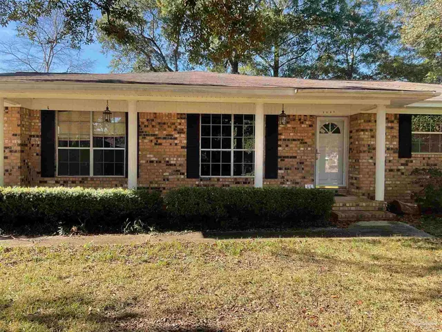 $275,000 | 3581 Fawnwood Drive, Pace, FL 32571