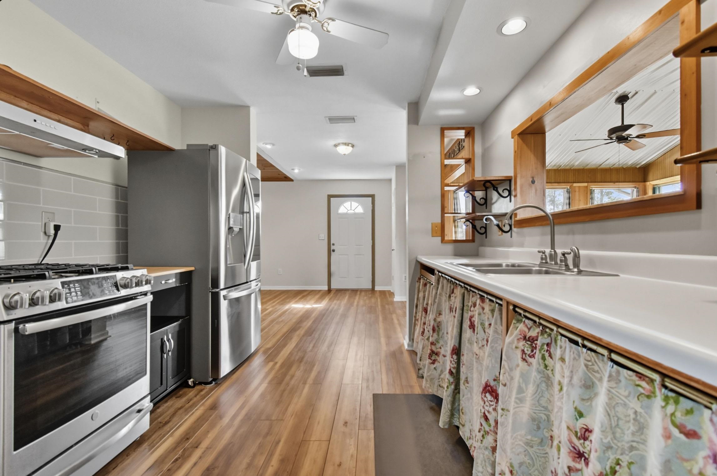 15175 Fiddlers Way Perry, FL 32348 - Photo 17 of 66