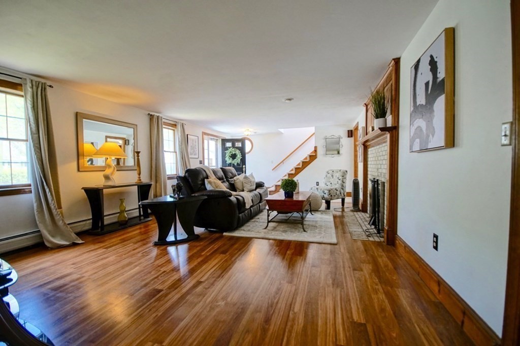 25 Prospect Street Georgetown, MA 01833 - Photo 9 of 40 Gallery Image 9