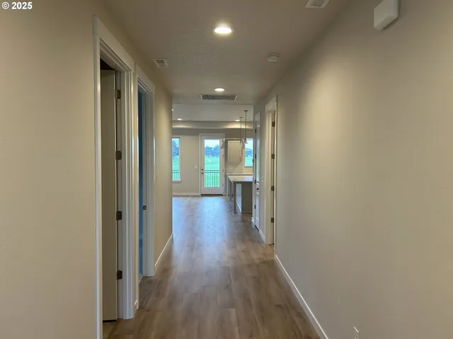 $559,960 | 704 Magnolia Avenue, Unit 43, Woodburn, OR 97071