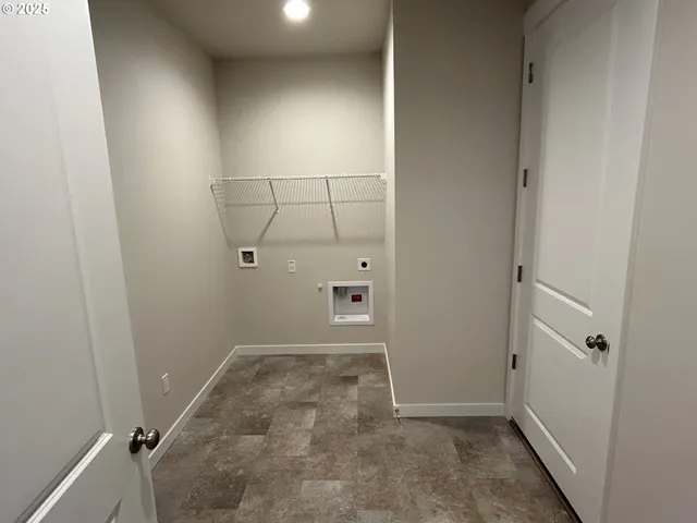 $559,960 | 704 Magnolia Avenue, Unit 43, Woodburn, OR 97071