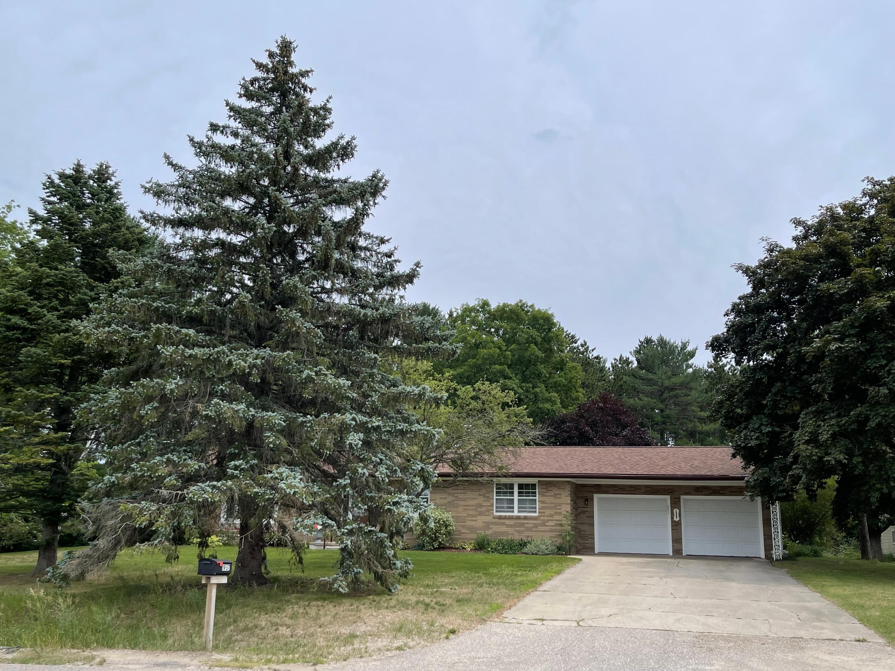 1937 Krys Road Gaylord, MI 49735 - Photo 31 of 44 Gallery Image 31