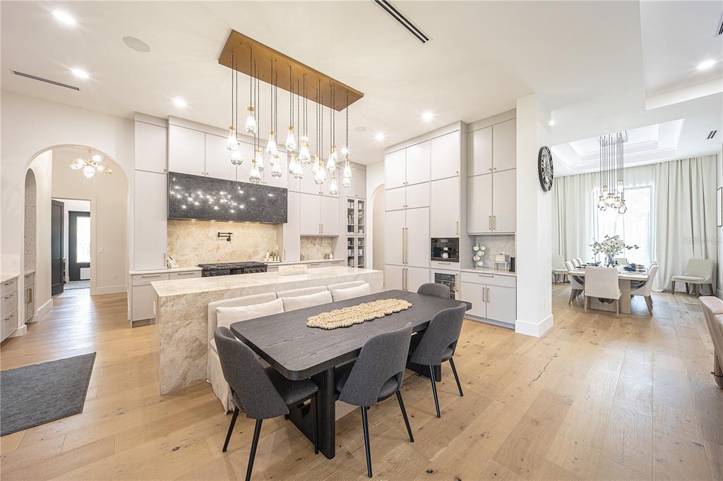 9240 Falcon Court Venice, FL 34293 - Photo 15 of 99