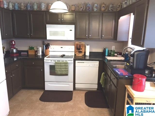 114 Falcon Crest Anniston, AL 36207 - Photo 2 of 28
