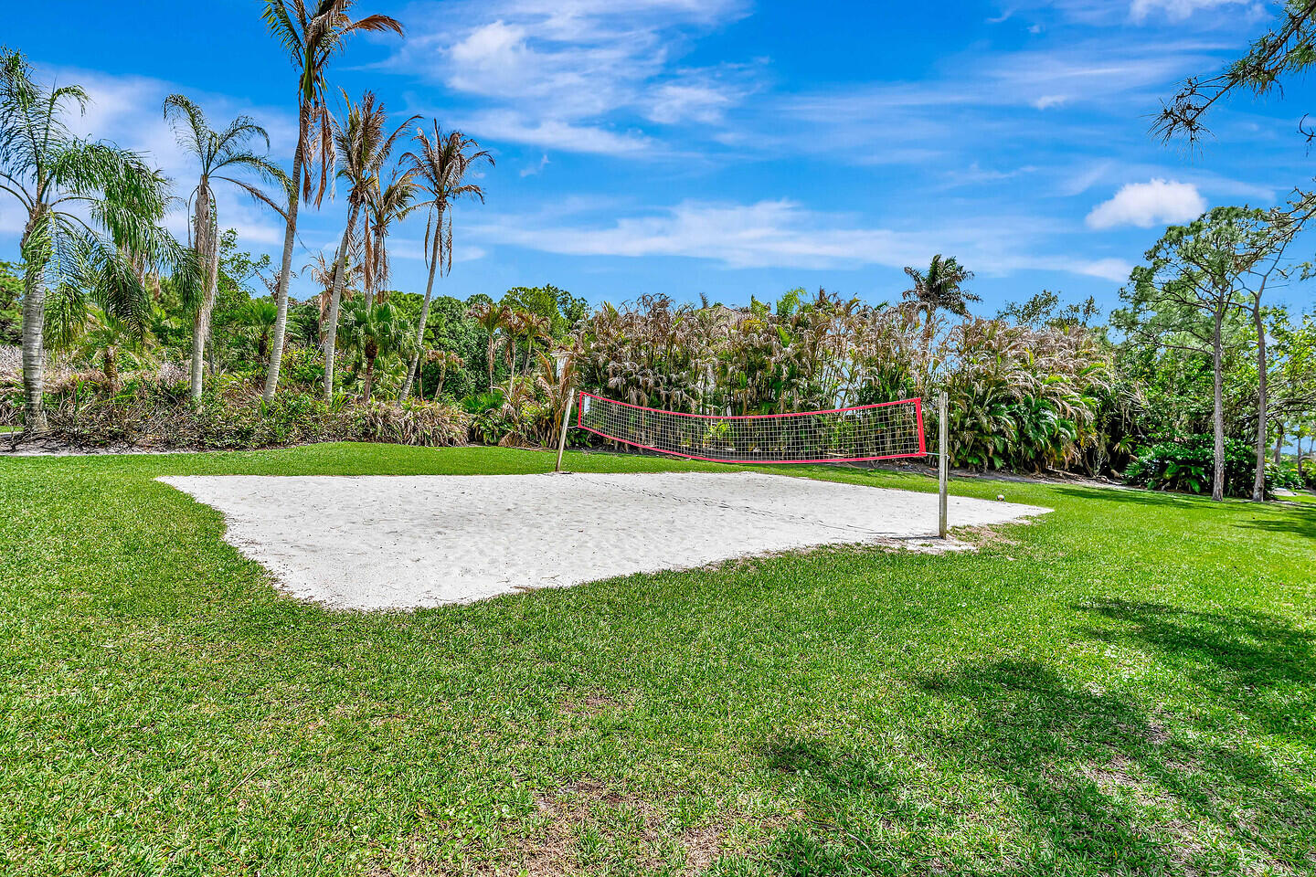 2584 Southeast Ranch Acres Circle Jupiter, FL 33478 - Photo 11 of 69 D9_1E7_3996341_1399190138_6