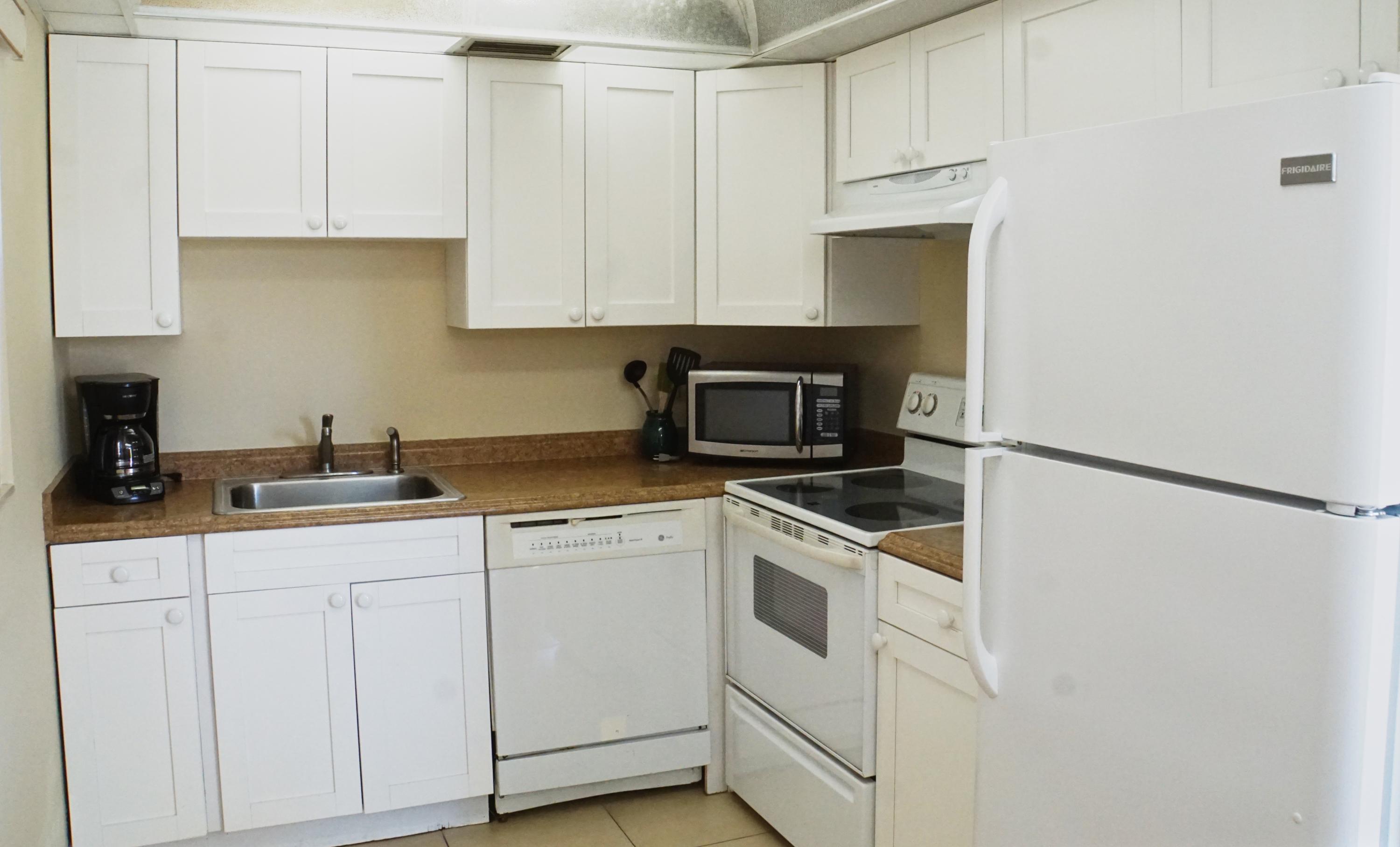 201 Flanders A Delray Beach, FL 33484 - Photo 1 of 29 KITCHEN