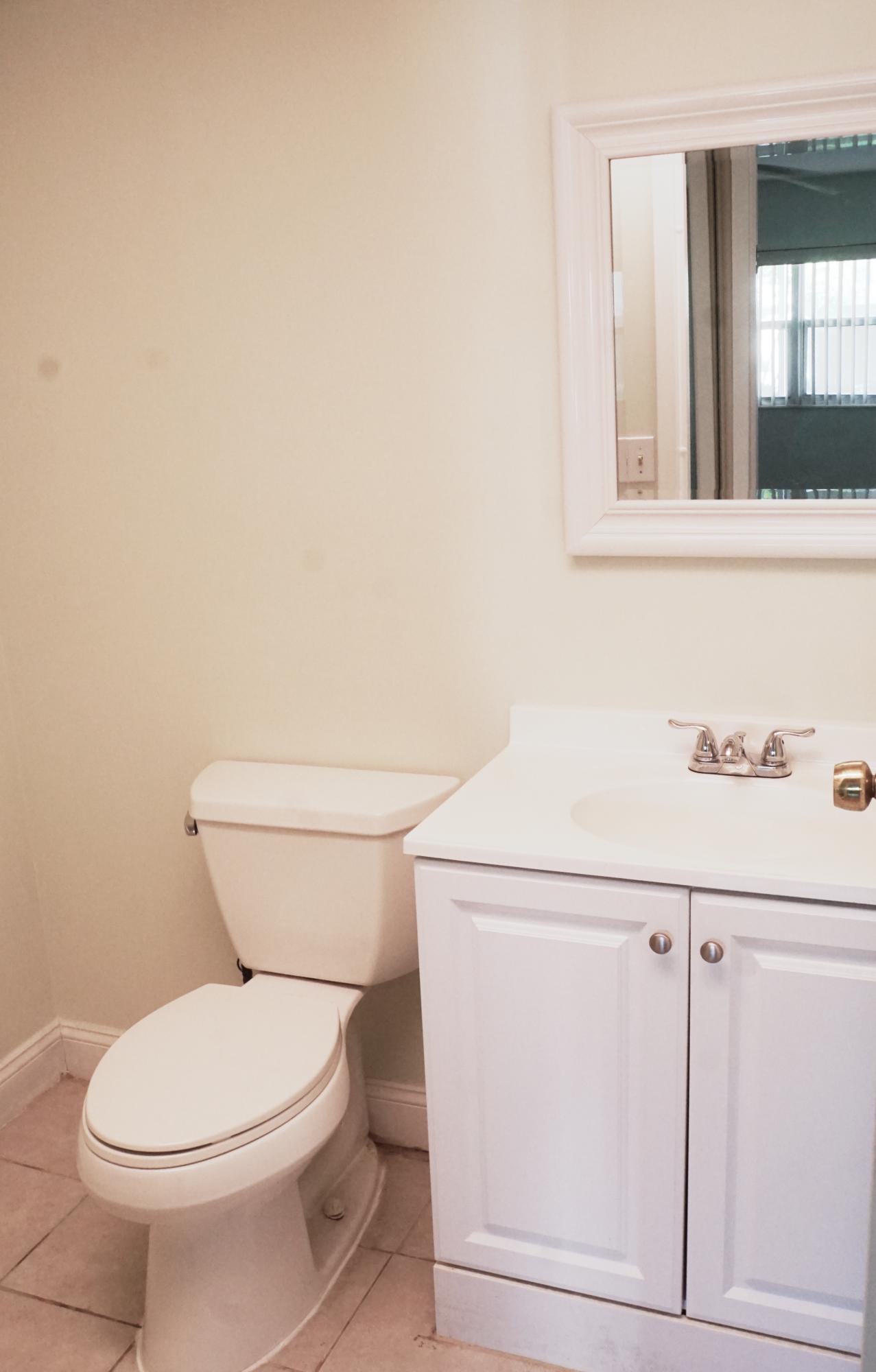 201 Flanders A Delray Beach, FL 33484 - Photo 12 of 29 HALL BATH