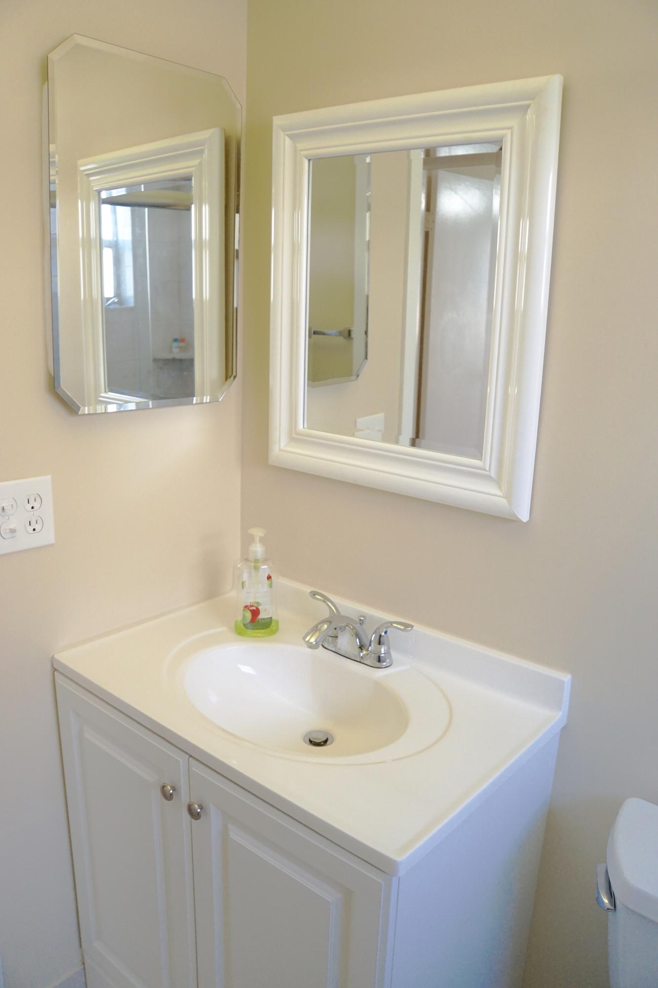 201 Flanders A Delray Beach, FL 33484 - Photo 19 of 29 MASTER BATH