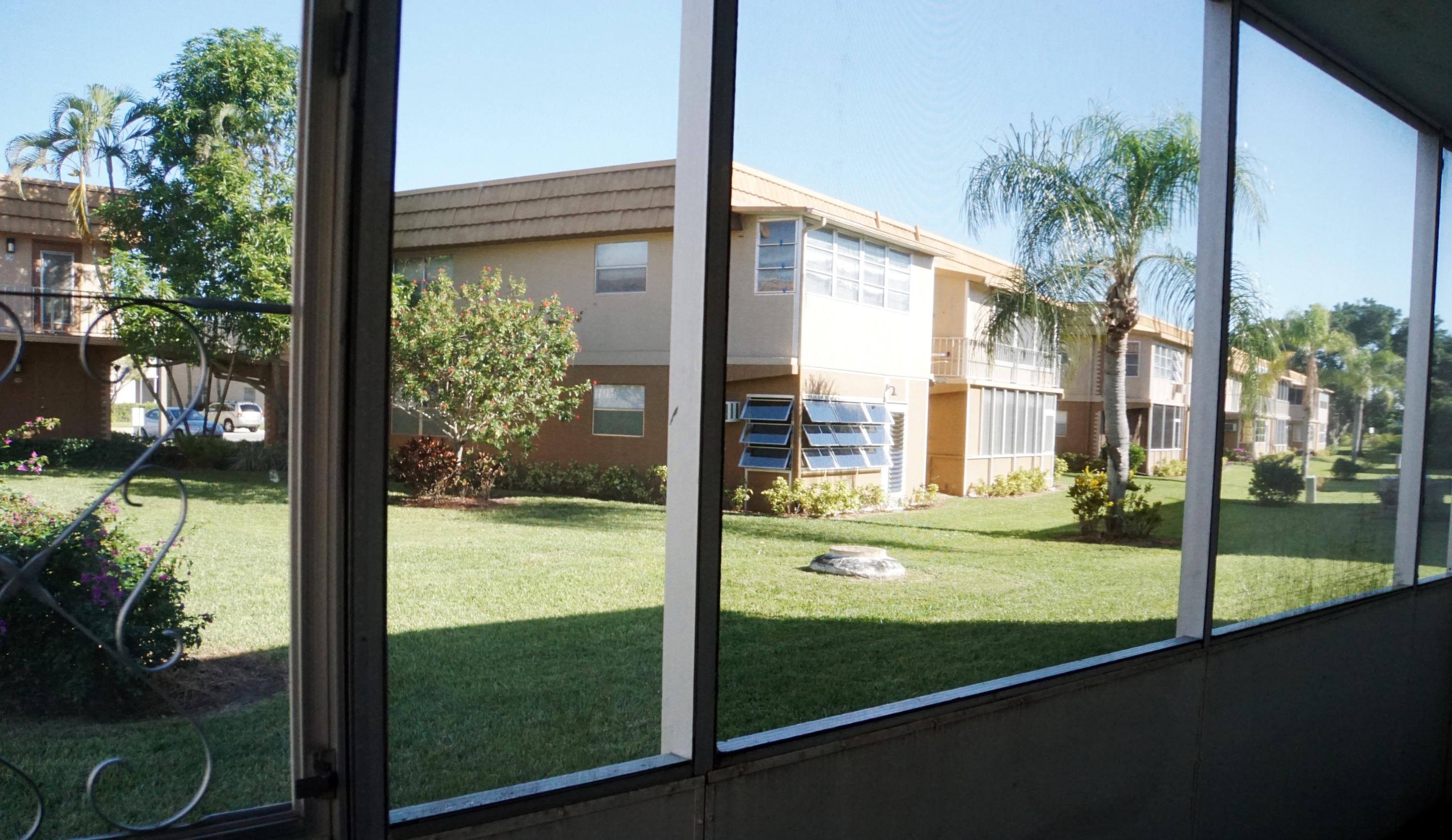 201 Flanders A Delray Beach, FL 33484 - Photo 25 of 29 PATIO VIEW