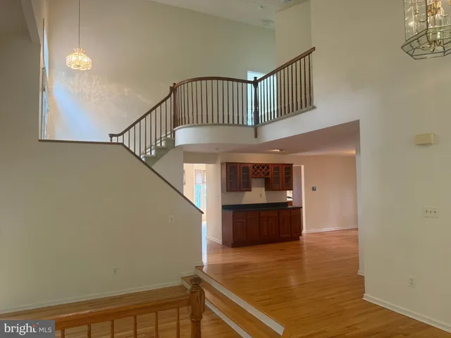 $769,900 | 1 Cranberry Court, Princeton, NJ 08540