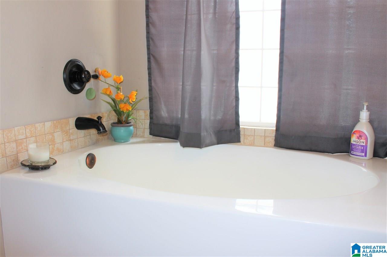 227 Walnut Street Leeds, AL 35094 - Photo 12 of 29