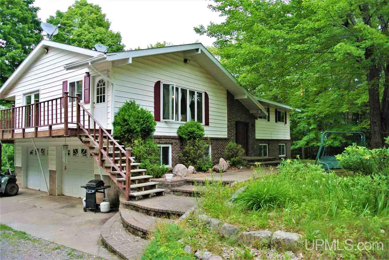 199 Neejee Road Negaunee, MI 49866 - Photo 2 of 32 Gallery Image 2