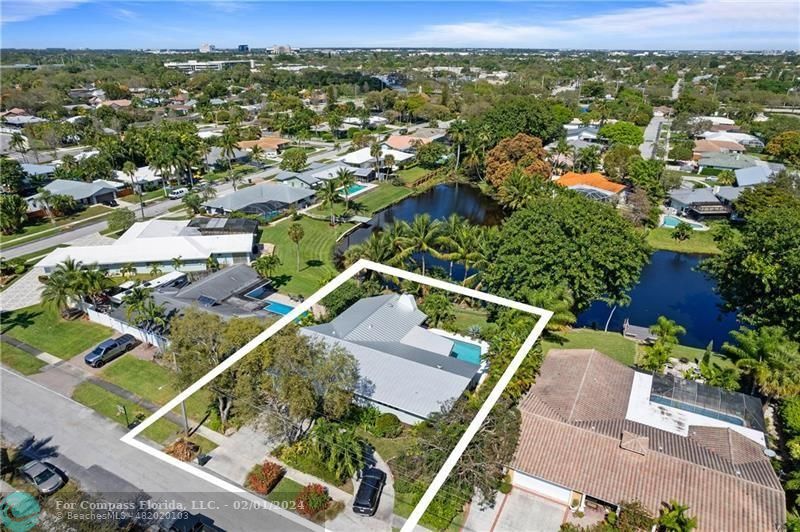1129 Southwest 2nd Street Boca Raton, FL 33486 - Photo 30 of 39 an aerial view of residential houses with outdoor space