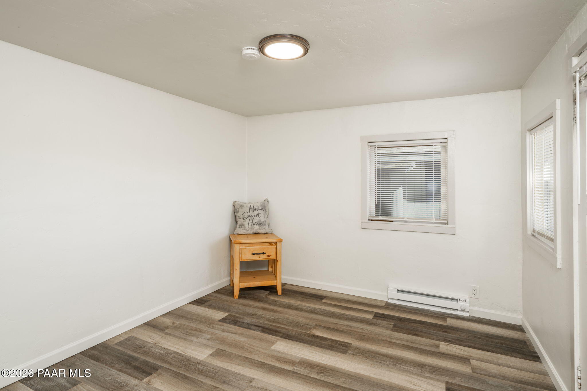 703 North Walnut Street Prescott, AZ 86301 - Photo 13 of 29 7-web-or-mls-703-n-walnut-st