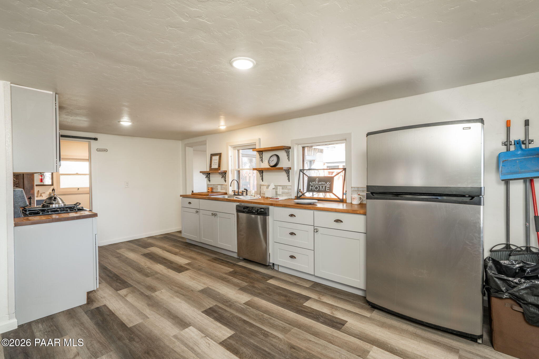 703 North Walnut Street Prescott, AZ 86301 - Photo 16 of 29 11-web-or-mls-703-n-walnut-st