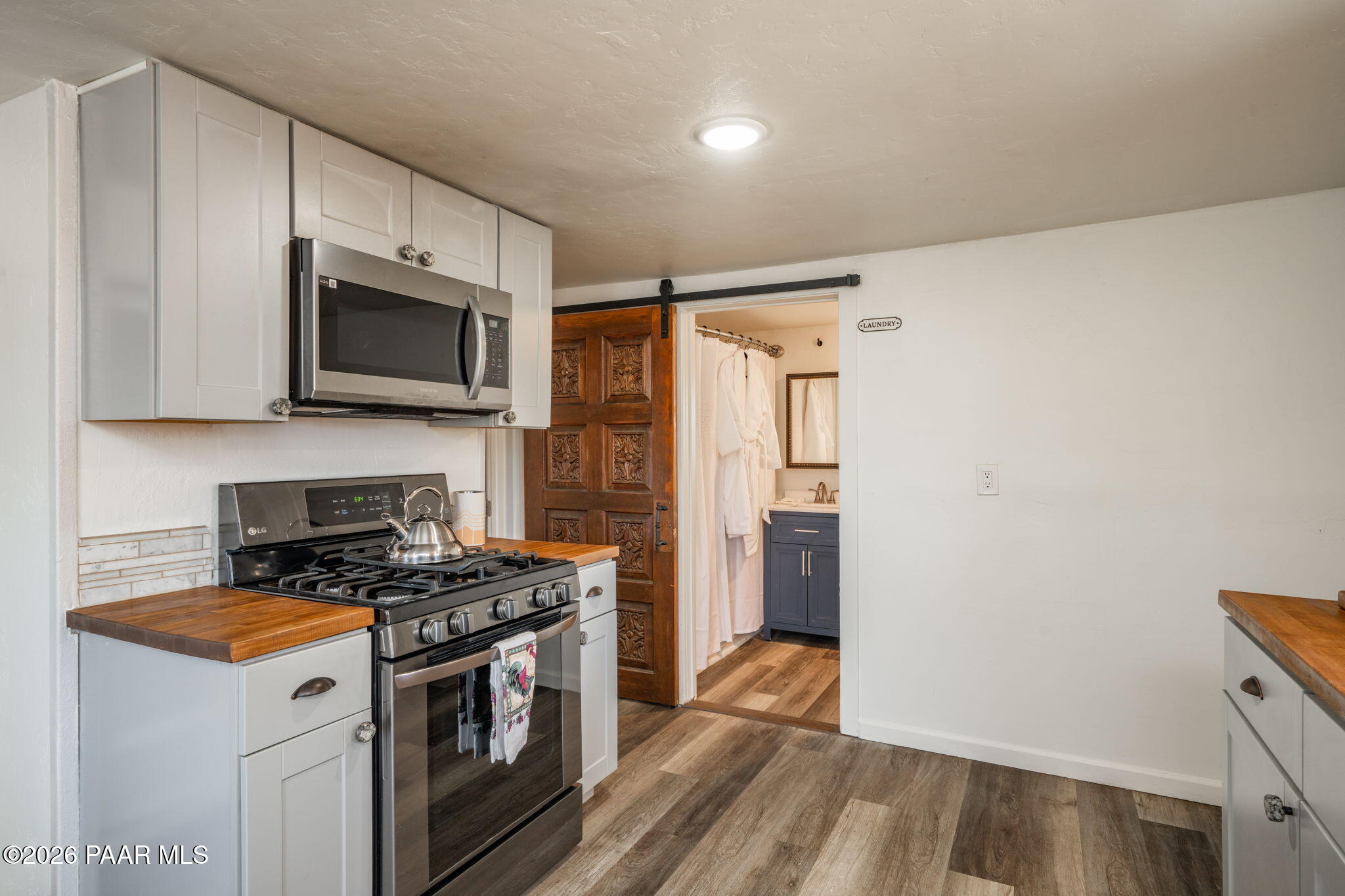 703 North Walnut Street Prescott, AZ 86301 - Photo 18 of 29 13-web-or-mls-703-n-walnut-st