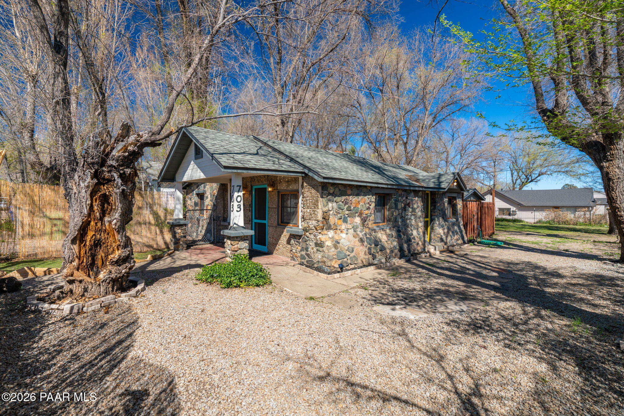 703 North Walnut Street Prescott, AZ 86301 - Photo 26 of 29 23-web-or-mls-703-n-walnut-st