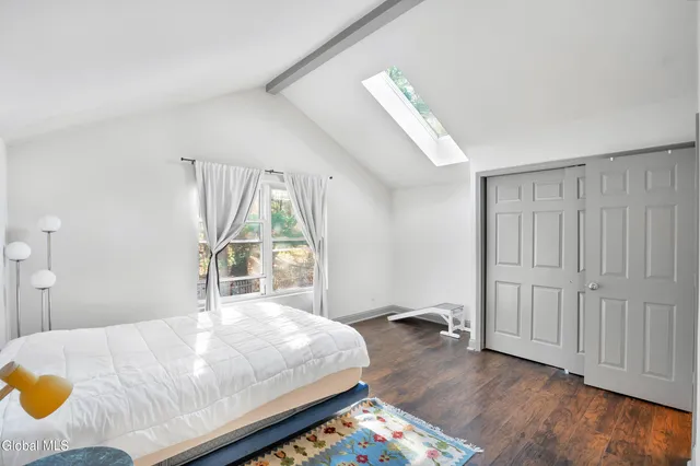 $2,600 | 49 Thimbleberry Road, Malta, NY 12020