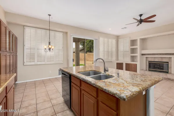 $2,450 | 6516 West Matilda Lane, Glendale, AZ 85308