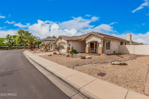 $2,450 | 6516 West Matilda Lane, Glendale, AZ 85308