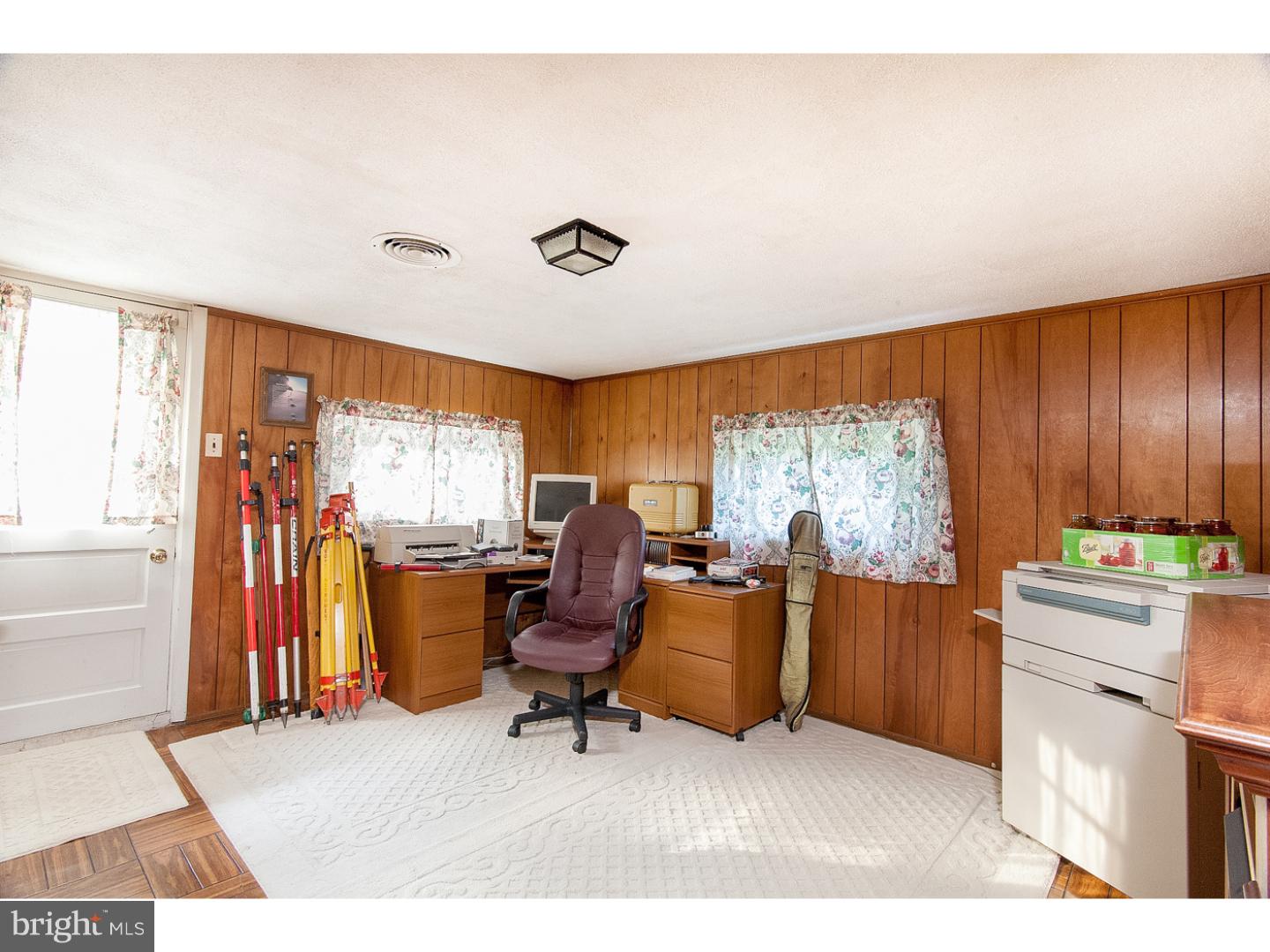 86 Midland Road Newtown, PA 18940 - Photo 10 of 21 Family Room