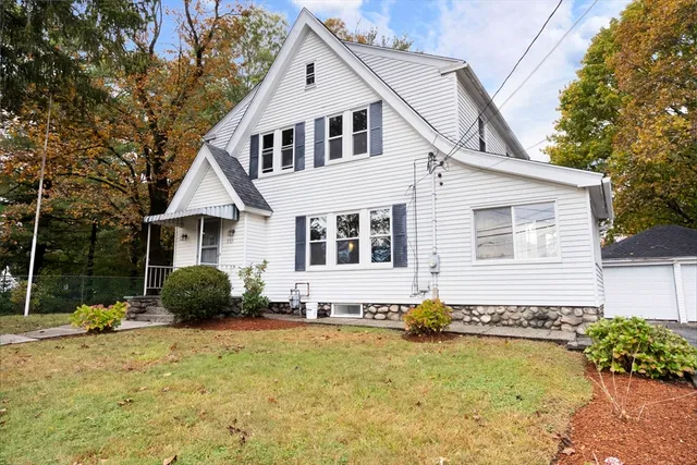 $450,000 | 589 Sunderland Road, Worcester, MA 01604
