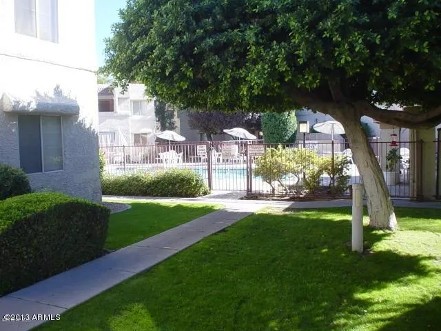 $1,495 | 4444 East Paradise Village Parkway North, Unit 214, Phoenix, AZ 85032