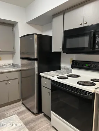 $1,495 | 4444 East Paradise Village Parkway North, Unit 214, Phoenix, AZ 85032