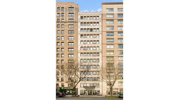 $3,295 | 118 West 72nd Street, Unit 201 | Upper West Side