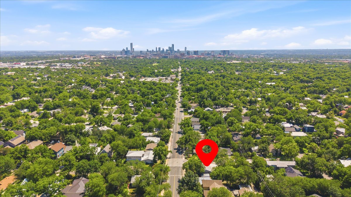 4900 Duval Street Austin, TX 78751 - Photo 14 of 25 Aerial view capturing the property’s placement within an established 78751 neighborhood near Hyde Park, North Loop, UT, and Downtown Austin. A strong location for buyers seeking Central Austin access and future flexibility.