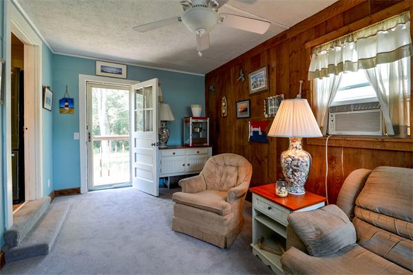 2 Lilian Rd Extension Framingham, MA 01701 - Photo 12 of 30 Gallery Image 12