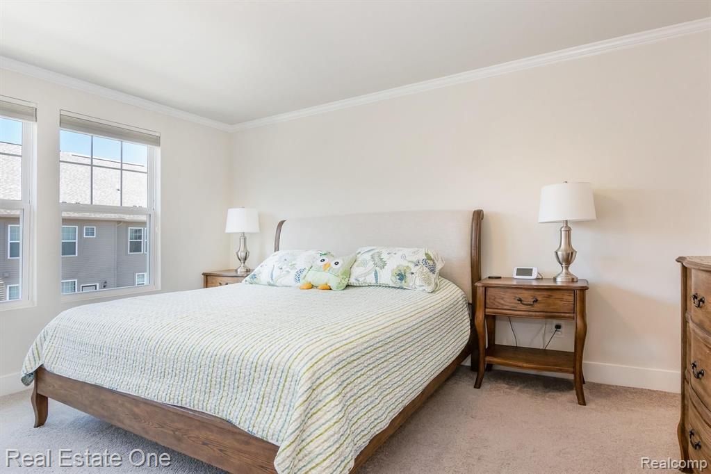 2892 Glenbar Circle Rochester, MI 48307 - Photo 14 of 29