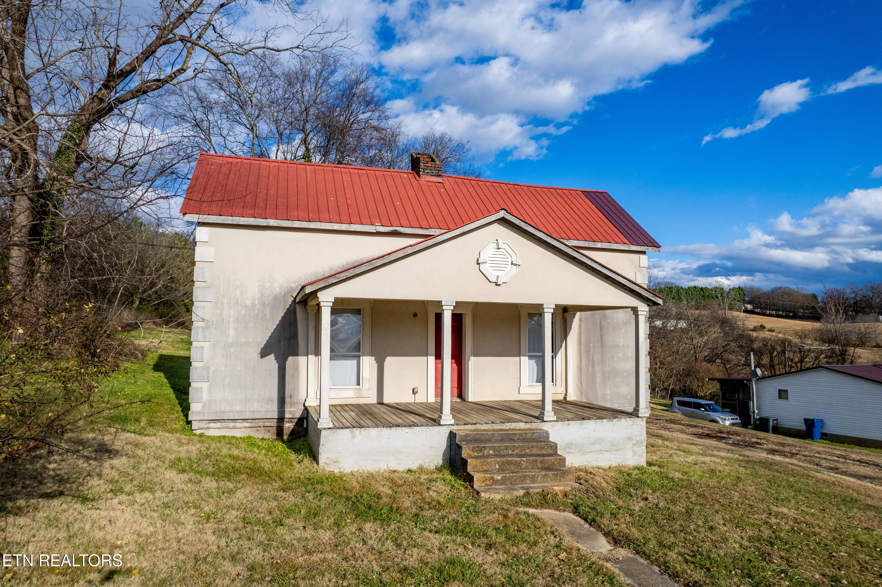 271 Trigonia Road Greenback, TN 37742 - Photo 1 of 26 271TrigoniaRd-21