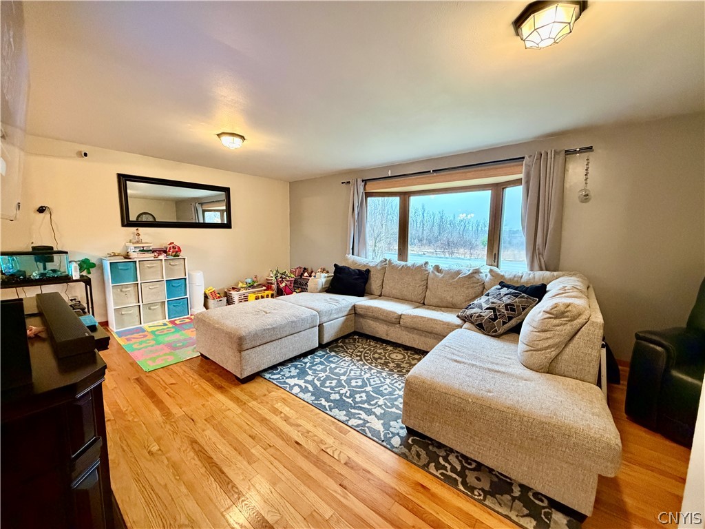 862 County Rte 25 Minetto, NY 13126 - Photo 12 of 37