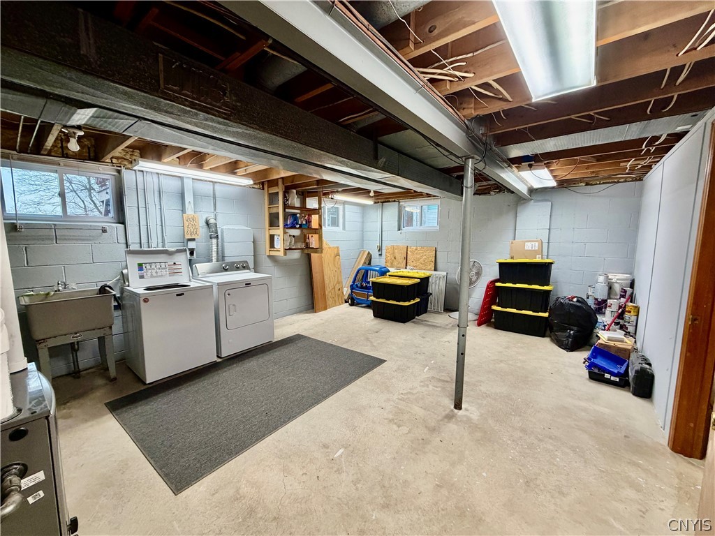 862 County Rte 25 Minetto, NY 13126 - Photo 32 of 37