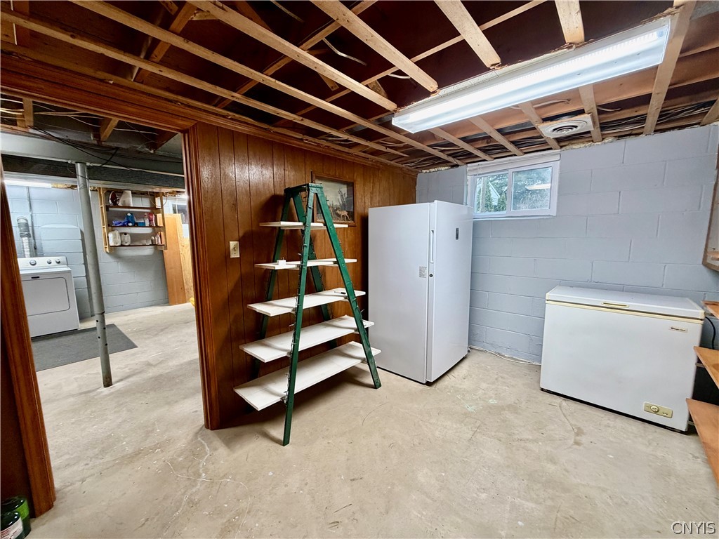 862 County Rte 25 Minetto, NY 13126 - Photo 33 of 37