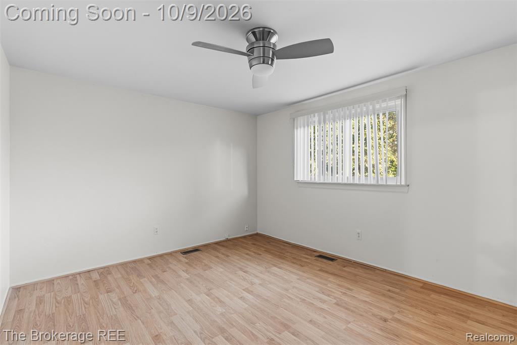 42745 Saltz Road Canton, MI 48187 - Photo 16 of 43 Gallery Image 16