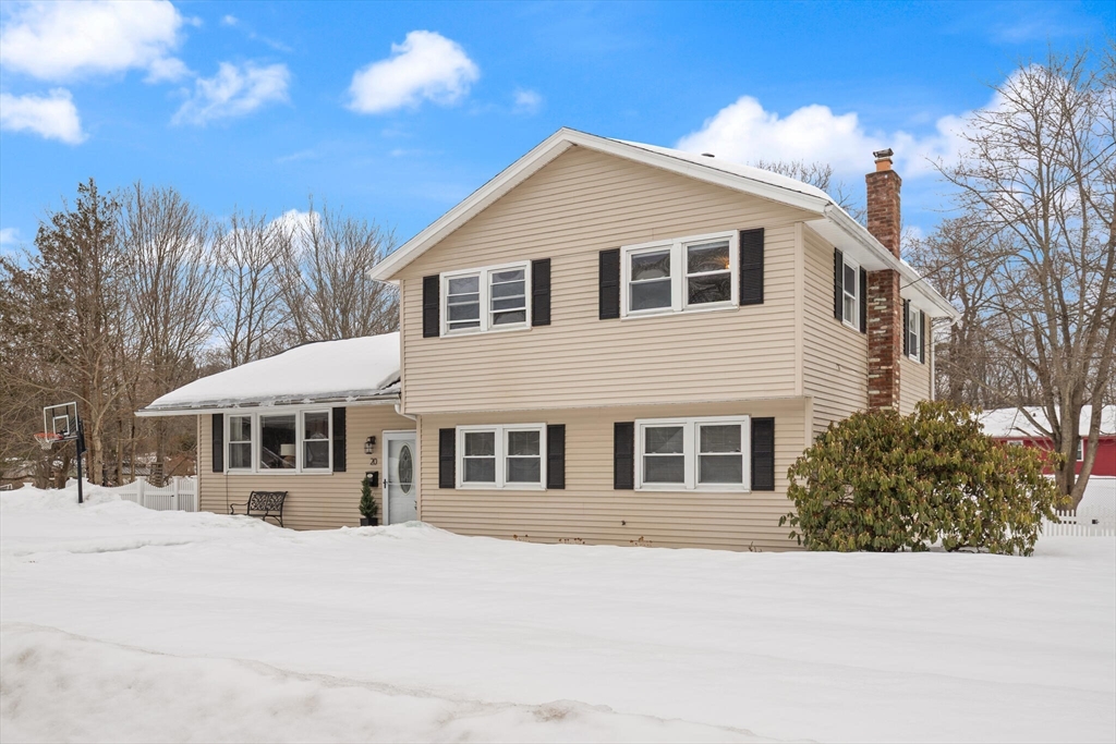 20 Walker Road Beverly, MA 01915 - Photo 2 of 35 Gallery Image 2