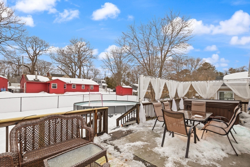 20 Walker Road Beverly, MA 01915 - Photo 28 of 35 Gallery Image 28