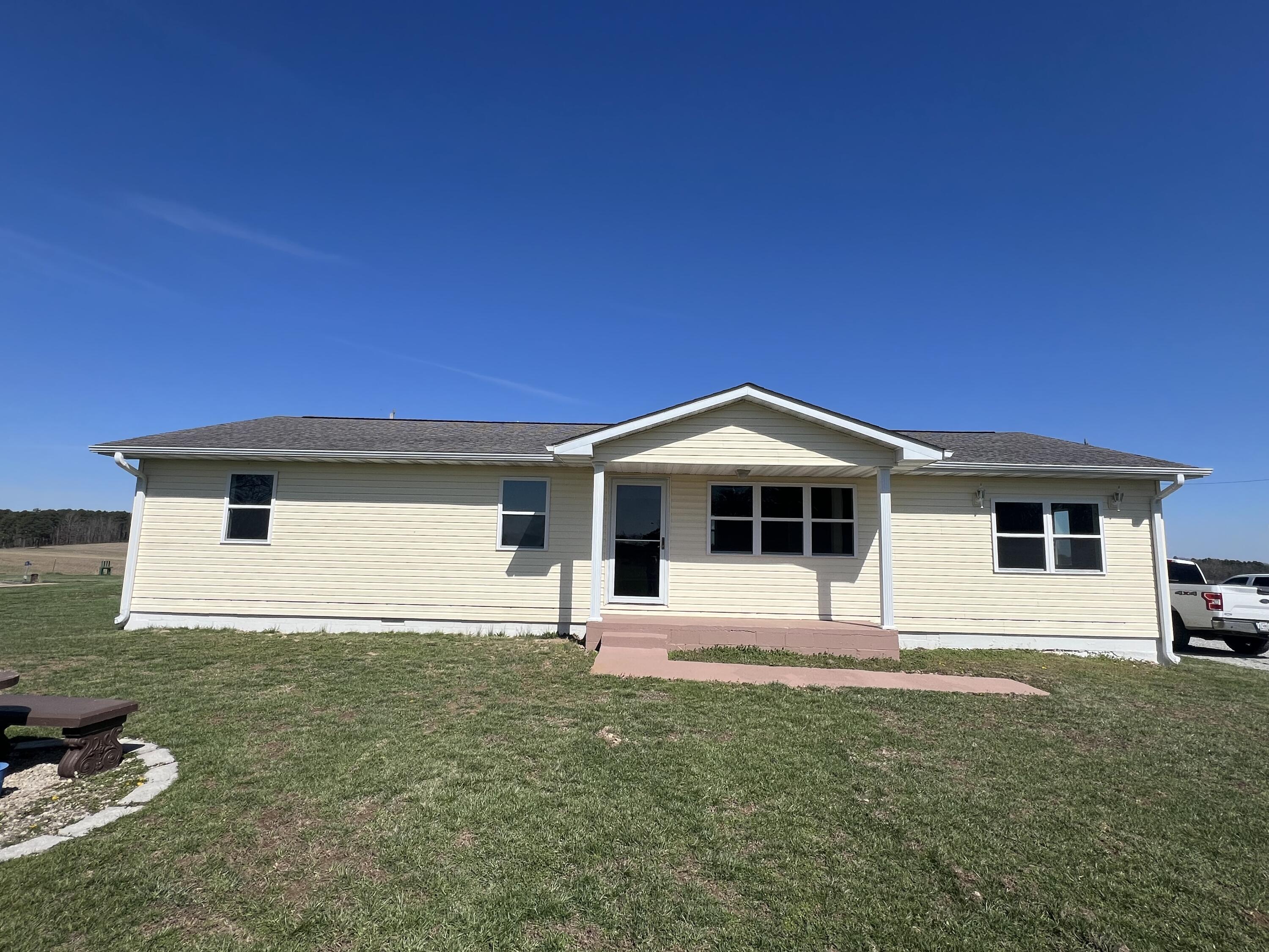 23813 State Rte Z Summersville, MO 65571 - Photo 2 of 92 IMG_4896