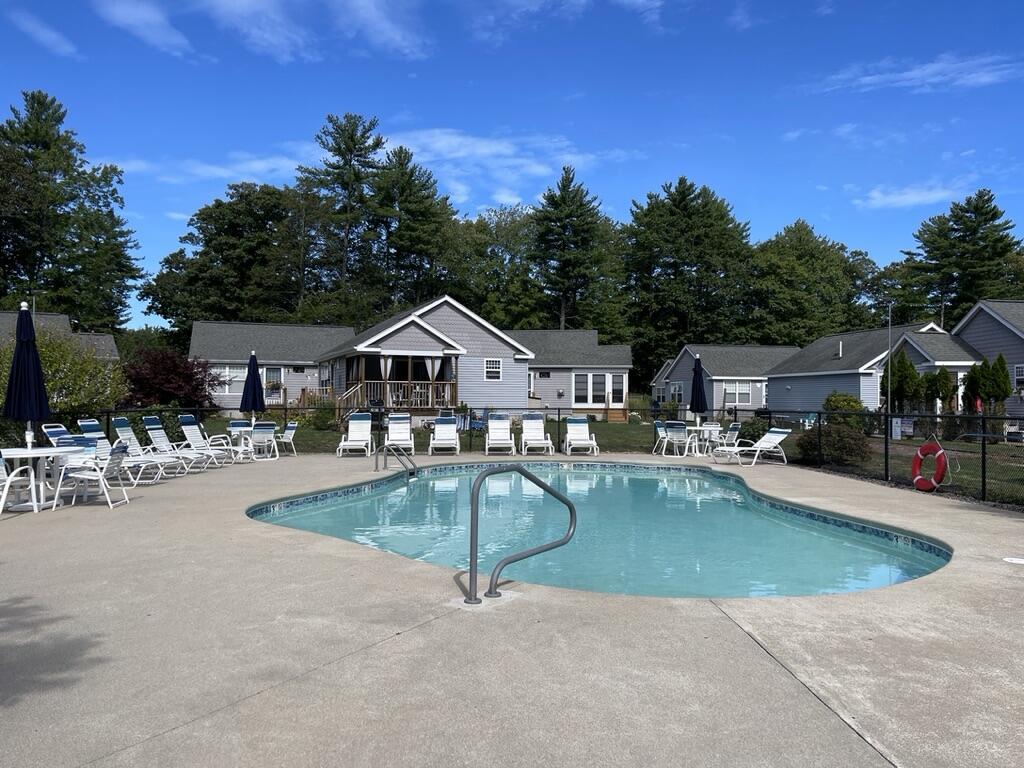 412 Post Road, Unit 119 Wells, ME 04090 - Photo 31 of 36 27. Back Pool