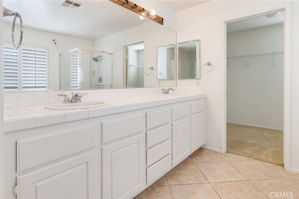9140 Village Way Riverside, CA 92508 - Photo 28 of 37 primary bathroom