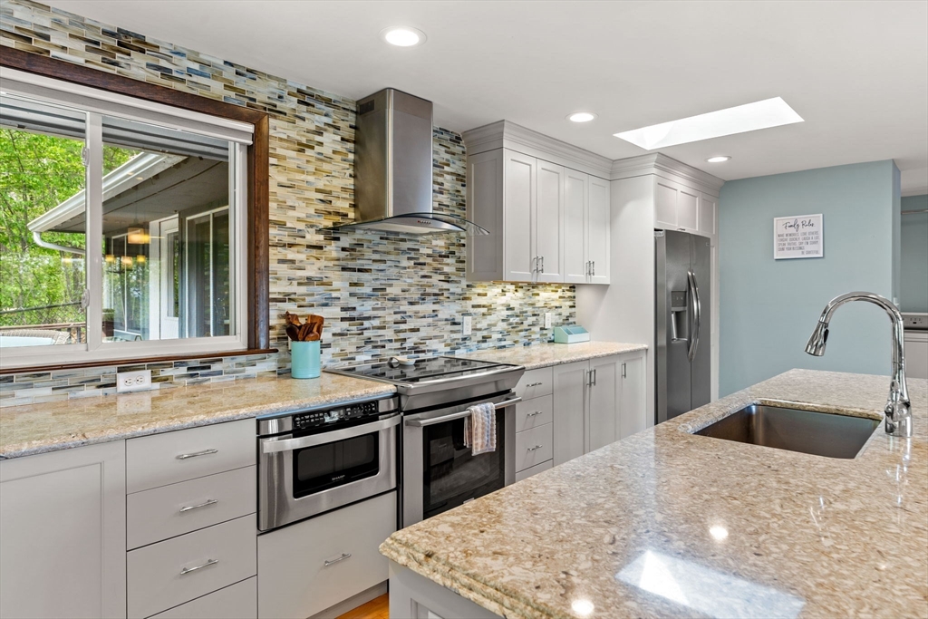 12 Howard Road Maynard, MA 01754 - Photo 11 of 41