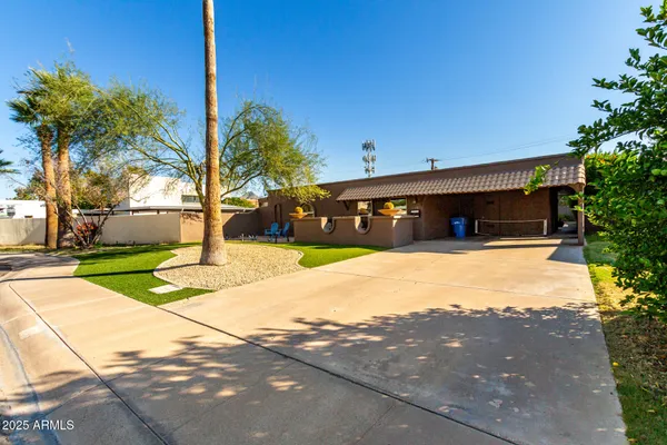 $750,000 | 5319 North 15th Street, Phoenix, AZ 85014