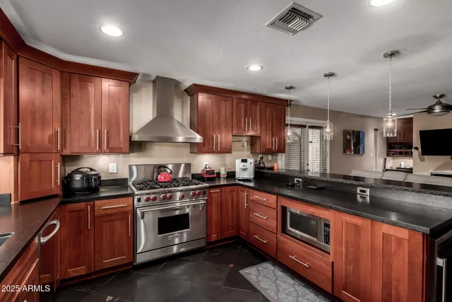 $750,000 | 5319 North 15th Street, Phoenix, AZ 85014