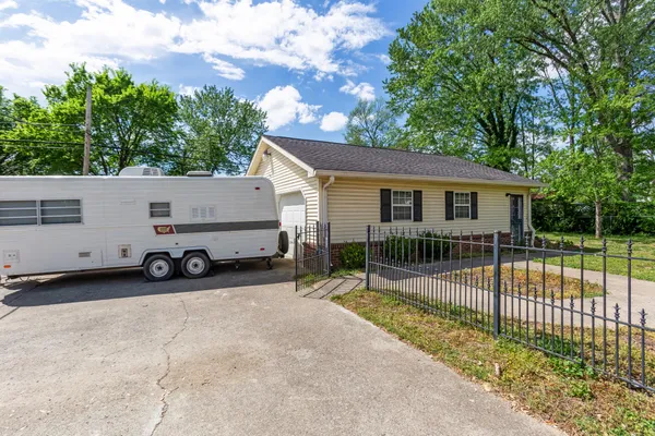 $495,000 | 1512 Hadley Avenue, Old Hickory, TN 37138