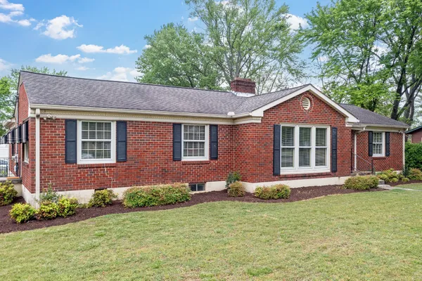 $495,000 | 1512 Hadley Avenue, Old Hickory, TN 37138