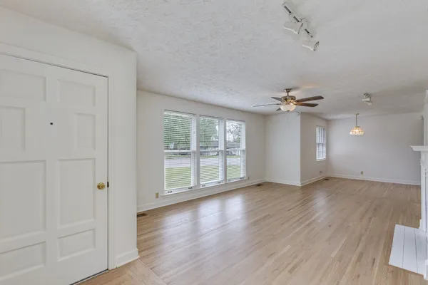 $495,000 | 1512 Hadley Avenue, Old Hickory, TN 37138