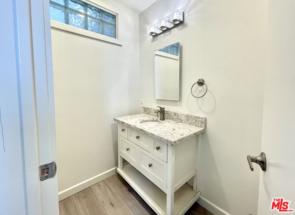 4404 Roma Court Marina del Rey, CA 90292 - Photo 25 of 31 a view of an empty room